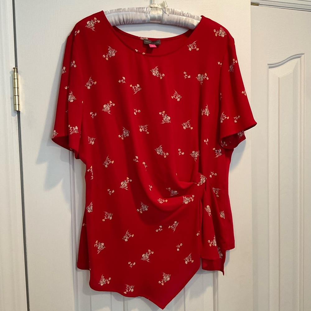 Vince Camuto Red Short Sleeve Blouse with Mock Sash